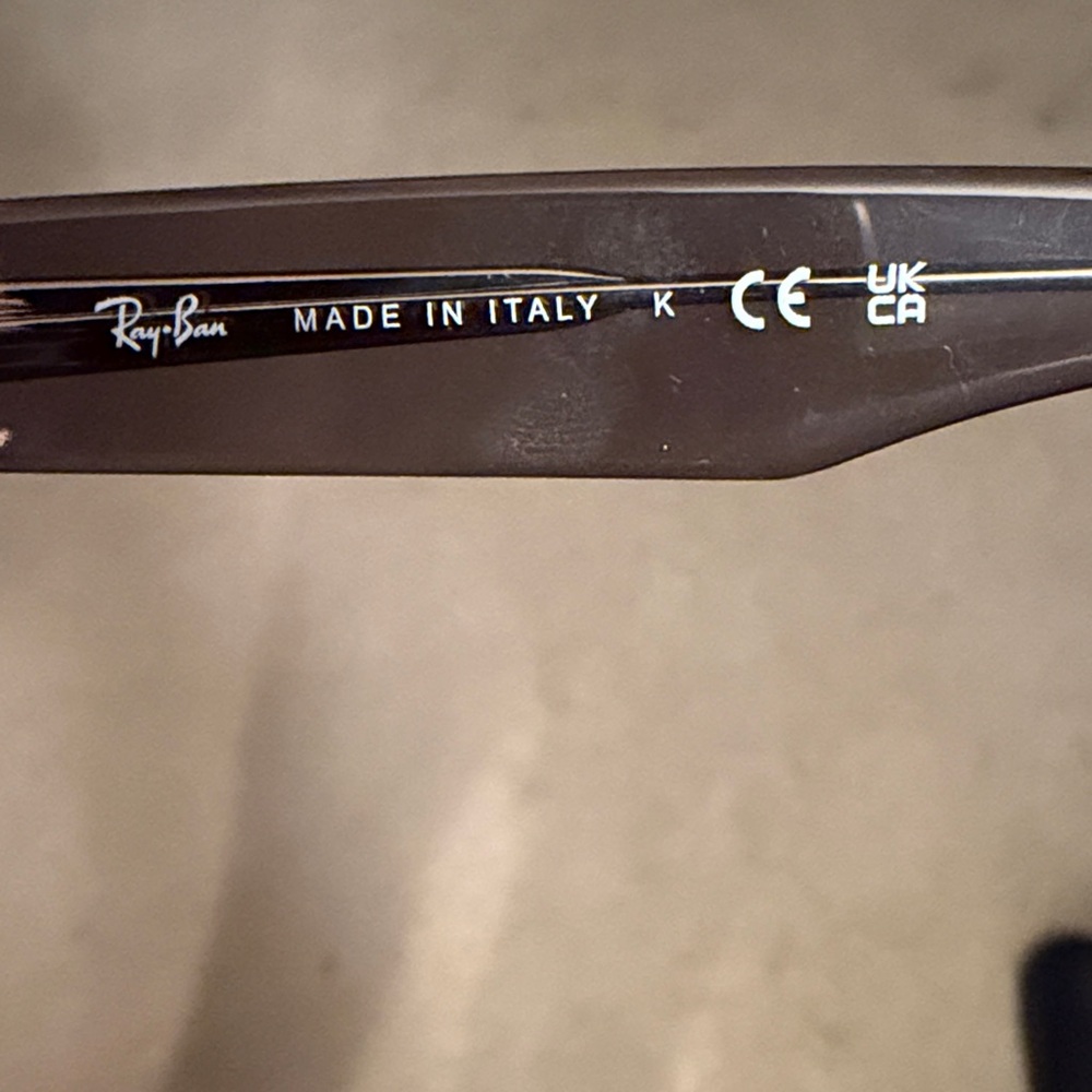 **Ray-Ban Wayfarer Reverse** - Picture 7 of 7